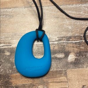 Silicone teething necklace